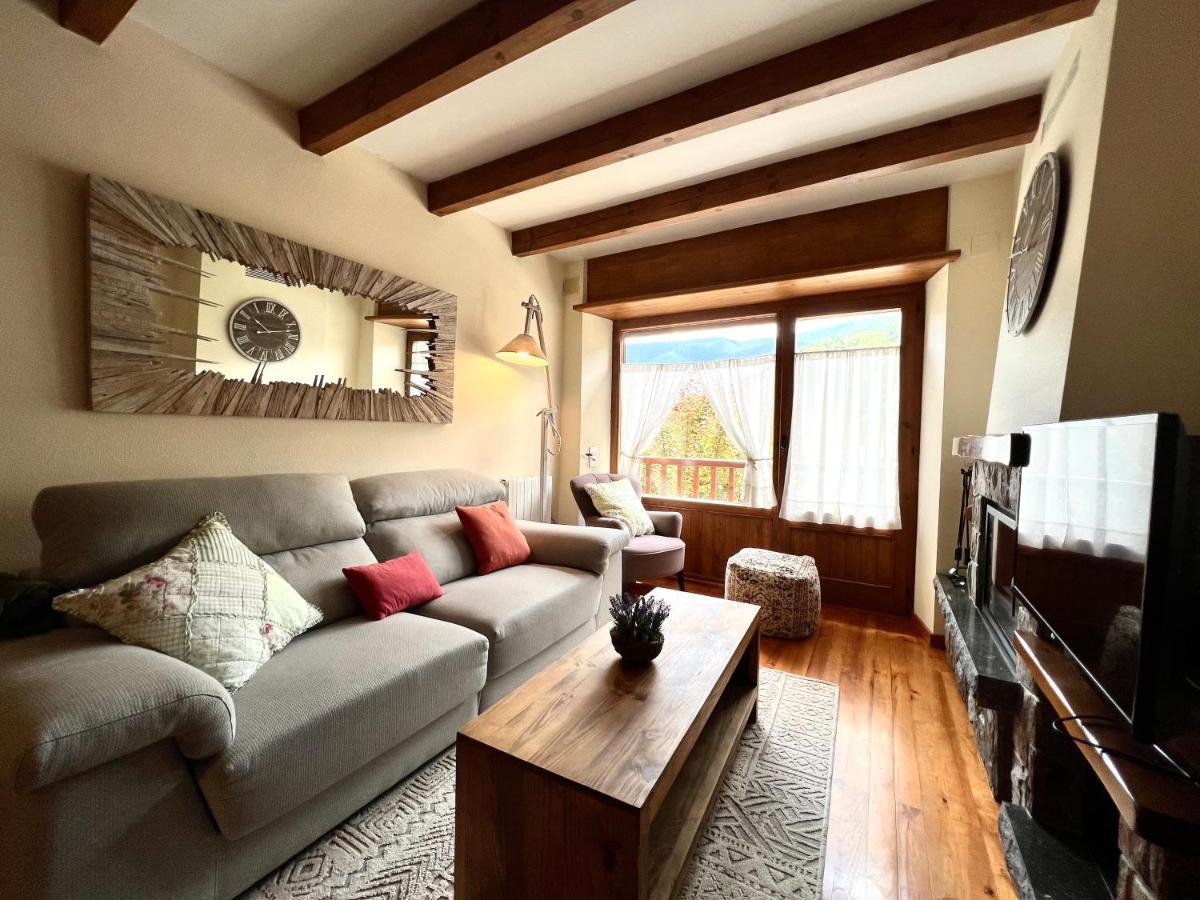 Apartament Deluxe Espot - L'Amfitriona מראה חיצוני תמונה