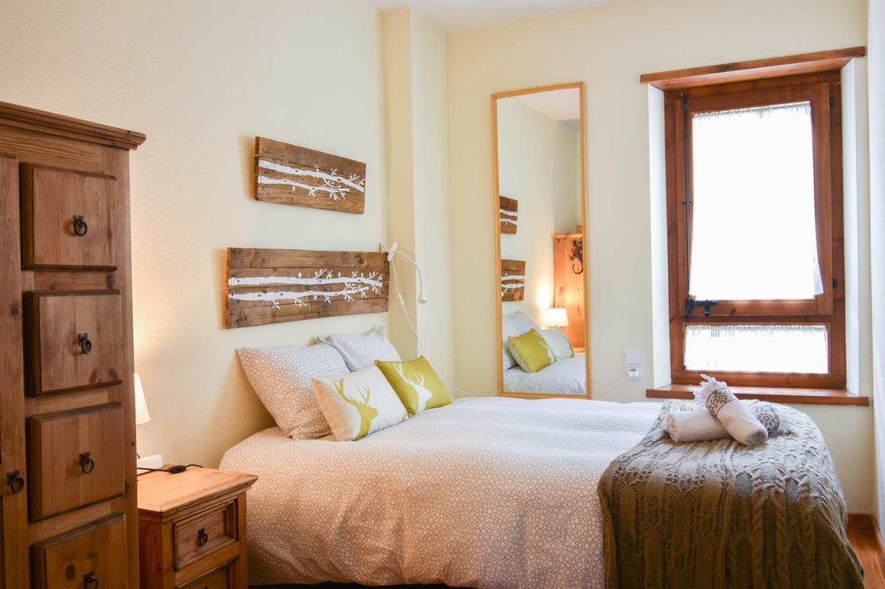 Apartament Deluxe Espot - L'Amfitriona מראה חיצוני תמונה