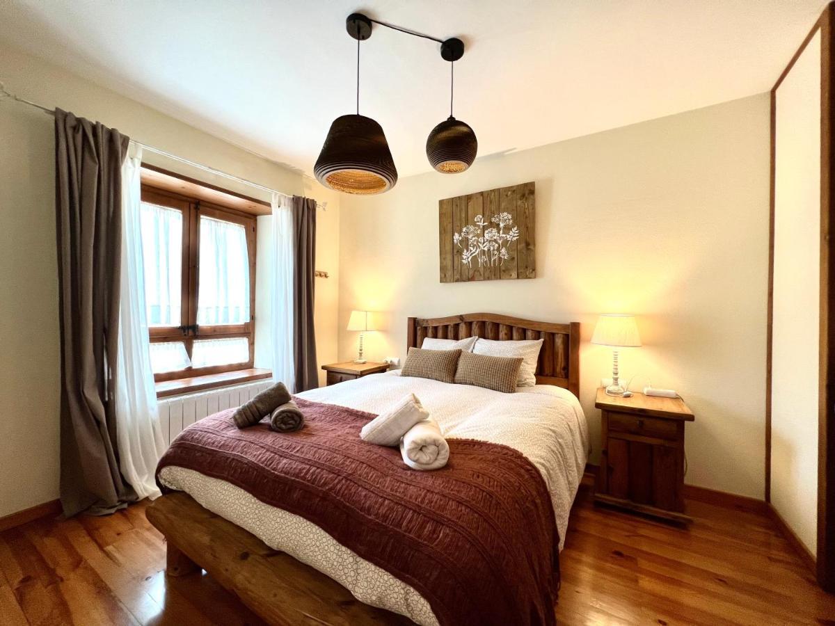 Apartament Deluxe Espot - L'Amfitriona מראה חיצוני תמונה